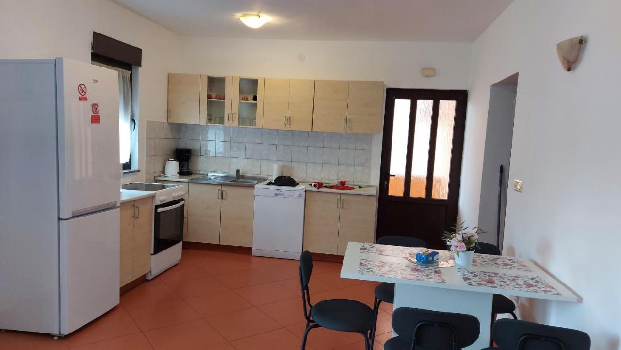 Apartmán Apartman Porat Pula Exteriér fotografie